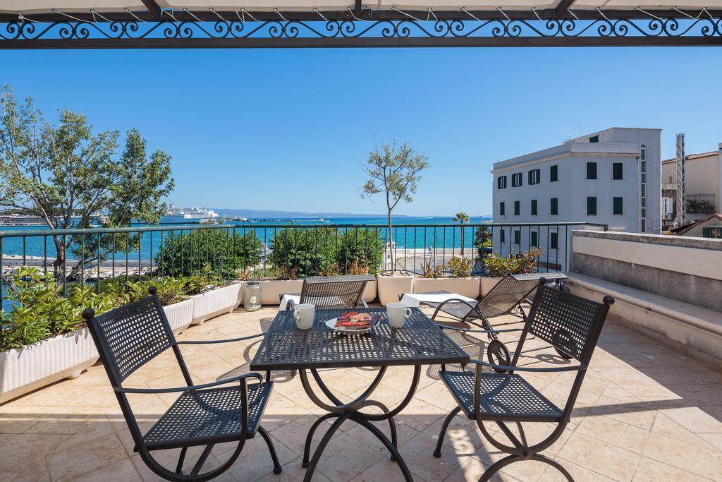 Augustea Terrace Lägenhet Split Exteriör bild
